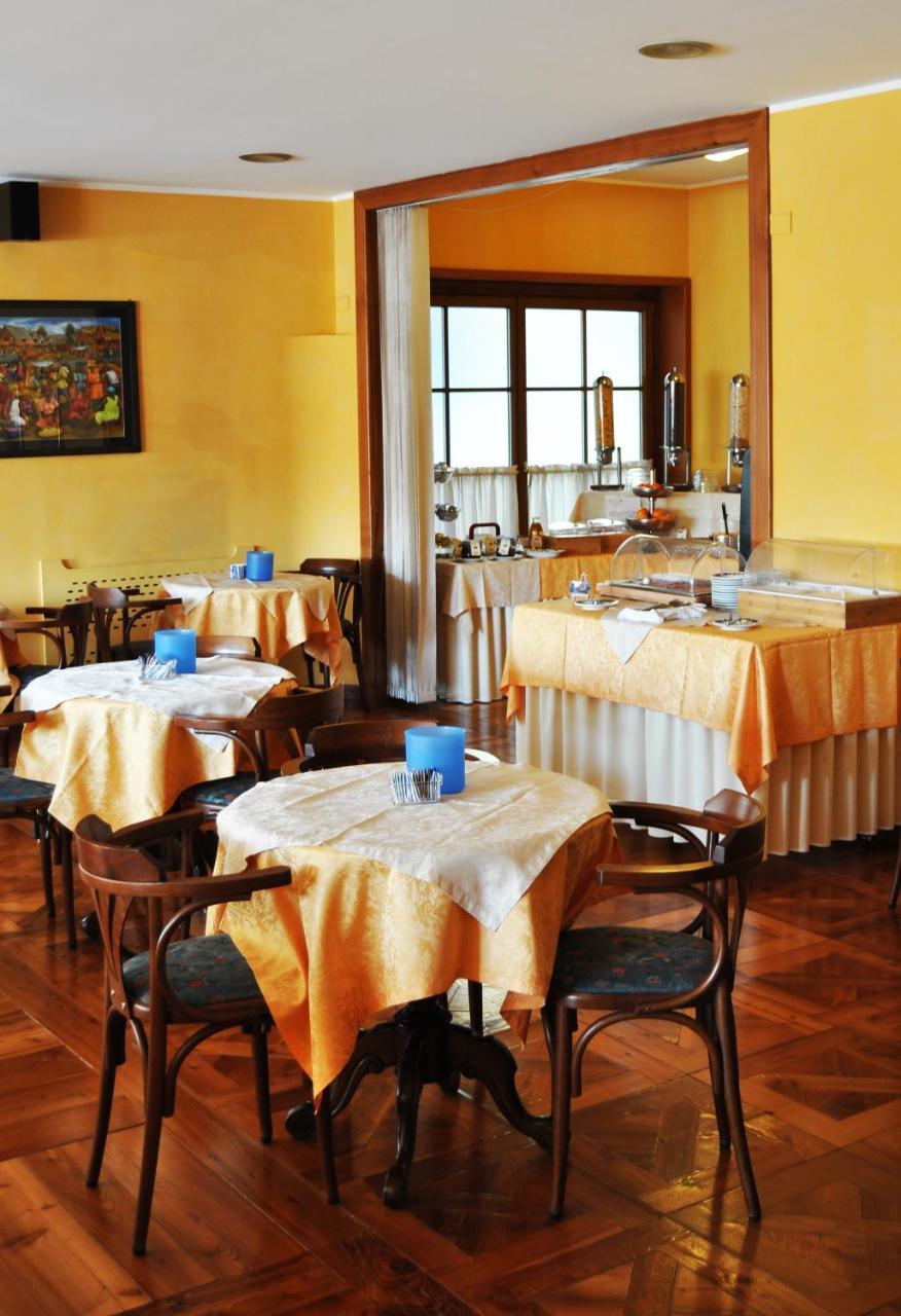 Hotel Elena Saint-Vincent Εξωτερικό φωτογραφία