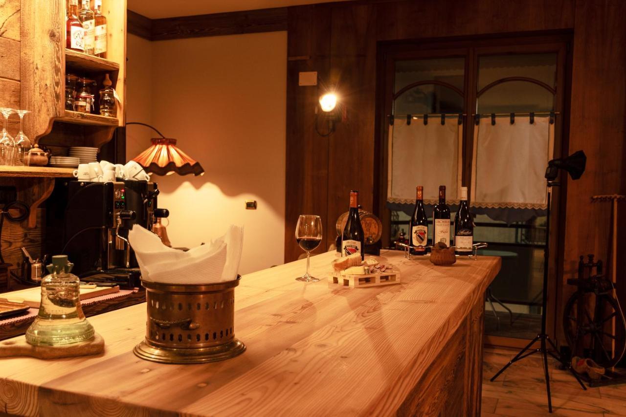 Hotel Elena Saint-Vincent Εξωτερικό φωτογραφία