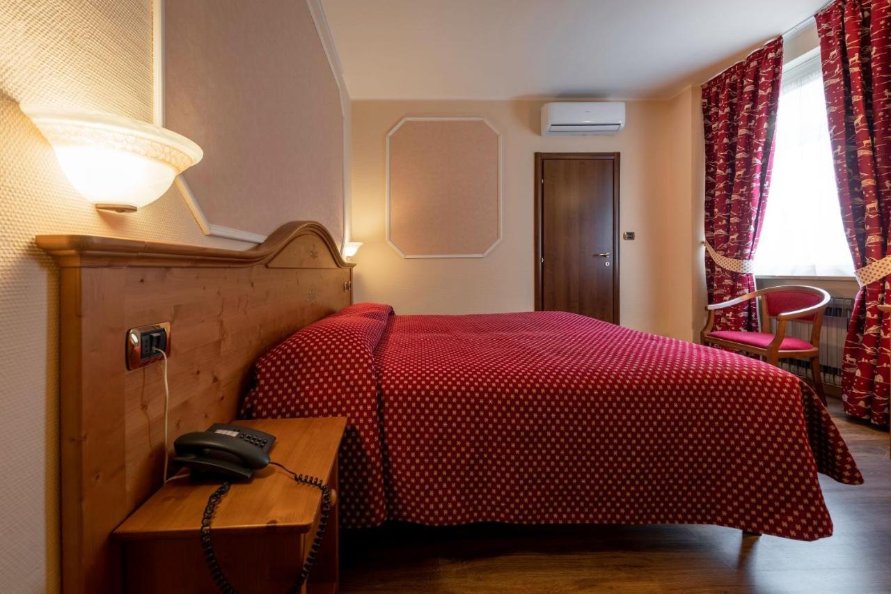 Hotel Elena Saint-Vincent Εξωτερικό φωτογραφία