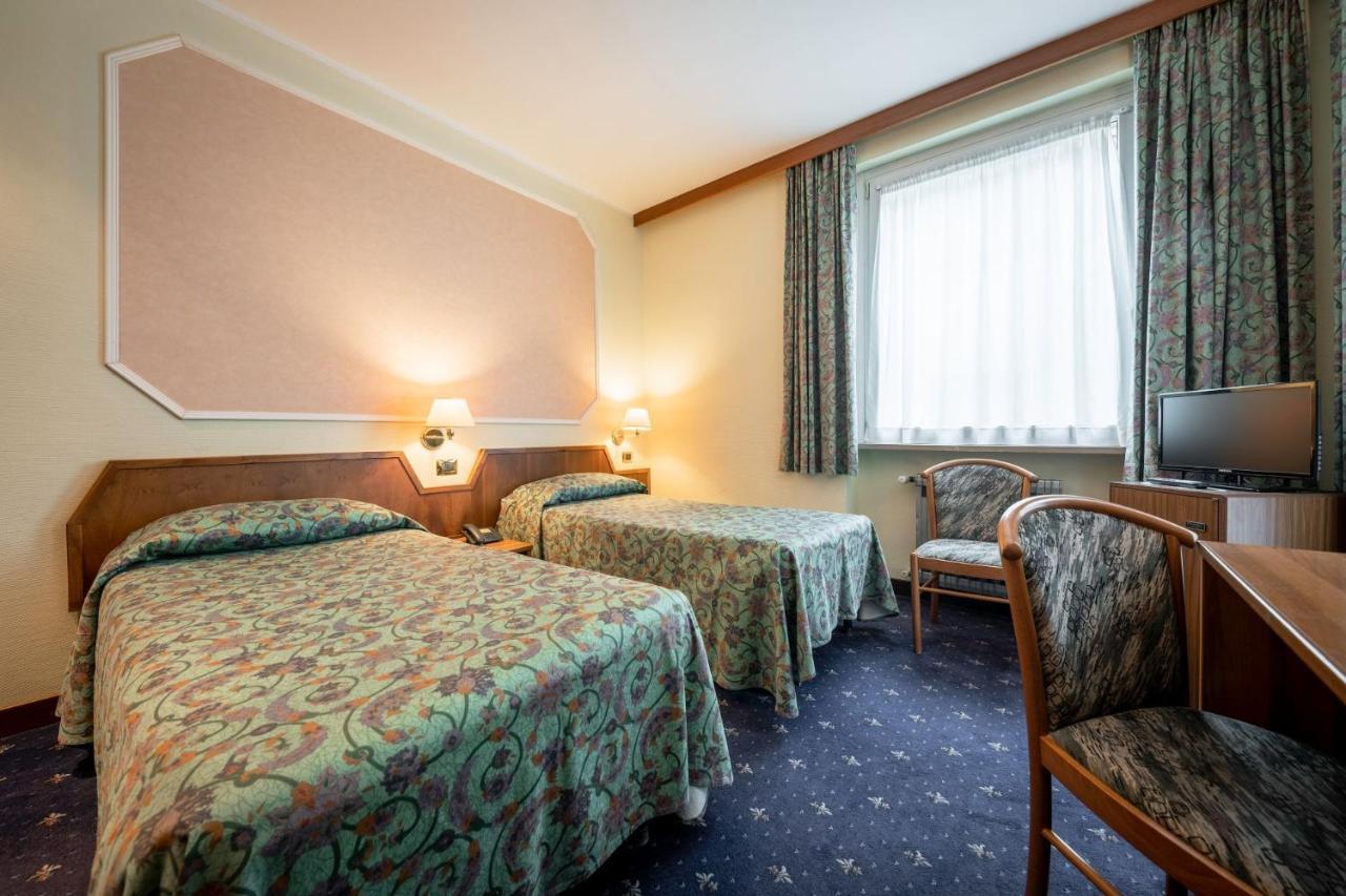 Hotel Elena Saint-Vincent Εξωτερικό φωτογραφία