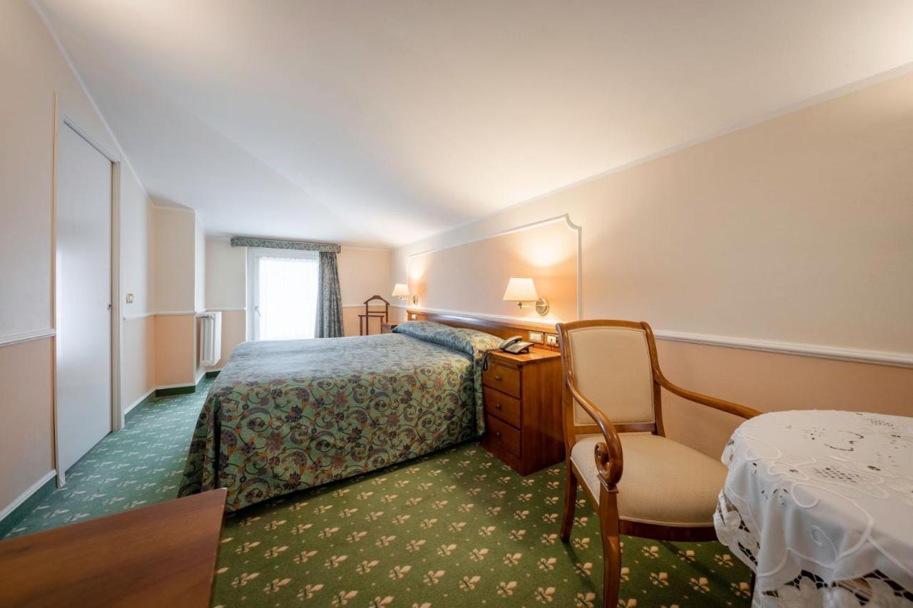 Hotel Elena Saint-Vincent Εξωτερικό φωτογραφία